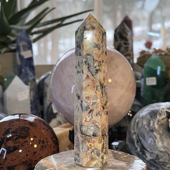 🔥SALE🔥 Crazy Lace Agate Crystal Tower! - Picture 3 of 5